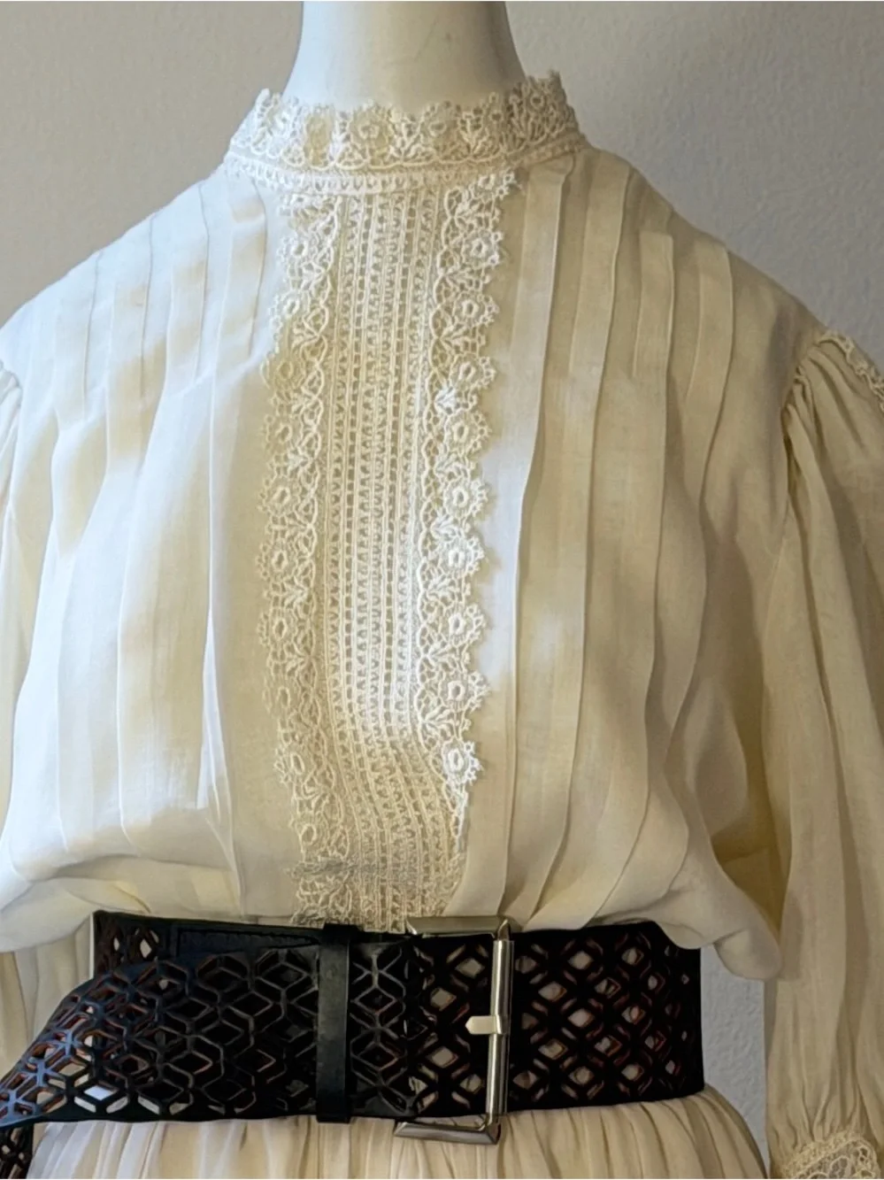 Vintage Linen Pleated Lace Dress
